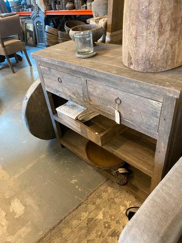 Sidetable Driftwood nieuw 346 euro beschikbaar voor biedingen