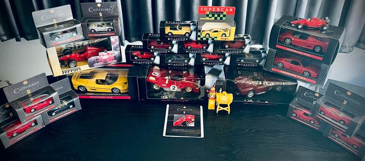 Grote collectie 1:18 - 1:39 Ferrari modelauto’s 26 stuks, Hobby en Vrije tijd, Modelauto's | 1:18, Zo goed als nieuw, Auto, Ophalen of Verzenden