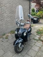 IVA Venice scooter Blauw kenteken, Zo goed als nieuw, Benzine, 50 cc, Maximaal 25 km/u