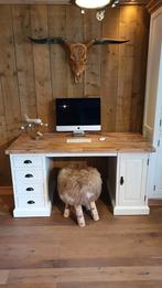 Schadevrij! Landelijke Bureau € 450.-, Ophalen of Verzenden, Zo goed als nieuw