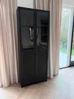 Mooie zwarte kast met glazen deuren - Billy oxberg Ikea, Huis en Inrichting, Kasten | Boekenkasten, Ophalen, Nieuw, 50 tot 100 cm