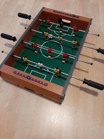 Tafelvoetbal - Table football game