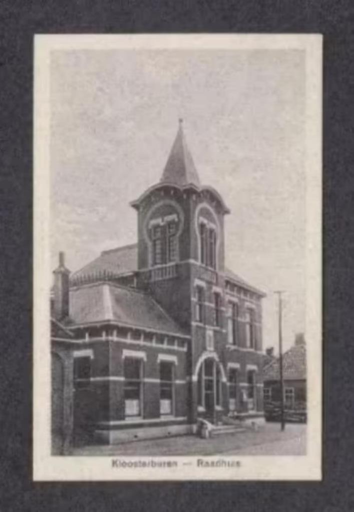 Kloosterburen Raadhuis 1929 naar Standdaarbuiten., Verzamelen, Ansichtkaarten | Nederland, Gelopen, Groningen, 1920 tot 1940, Ophalen of Verzenden