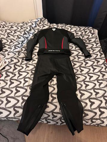 Rev it moterpak beschikbaar voor biedingen