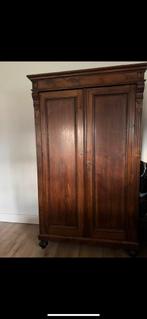 Antieke houten kast , massief hout, grenen, Antiek en Kunst, Antiek | Meubels | Kasten, Ophalen