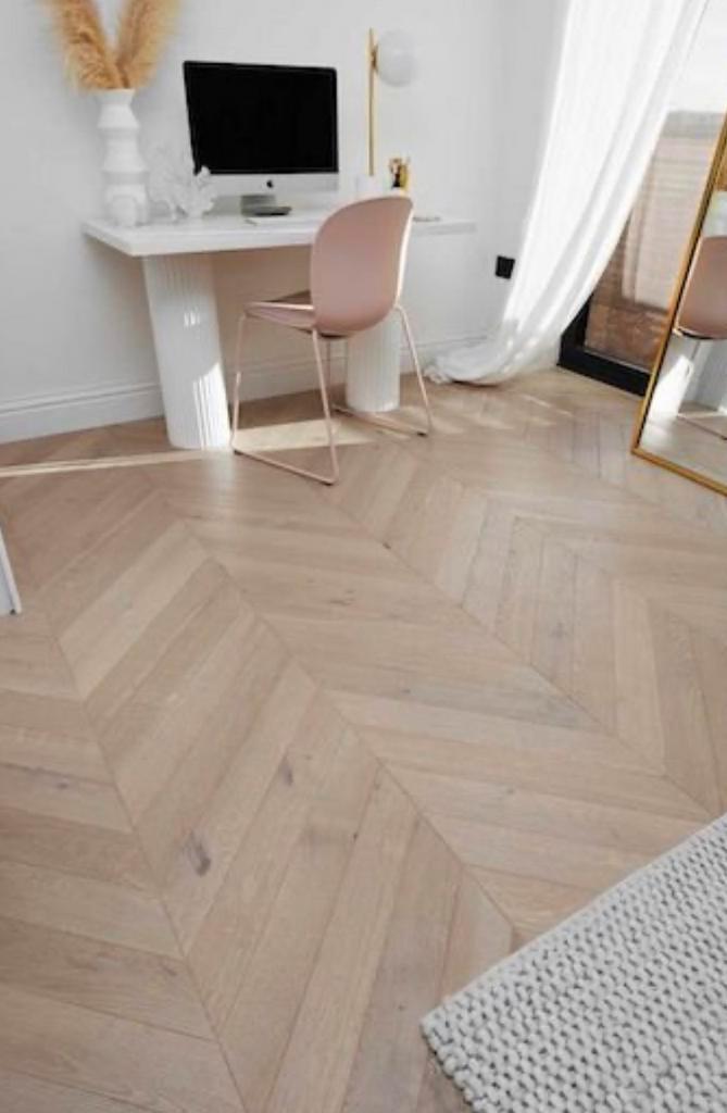 EIKEN HONGAARSE PUNT VLOER, Huis en Inrichting, Stoffering | Vloerbedekking, Nieuw, Parket, Ophalen of Verzenden