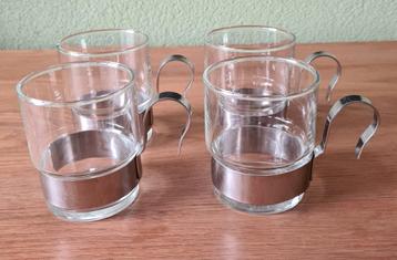 4 Vintage Sasaki hardstrong theeglazen  beschikbaar voor biedingen