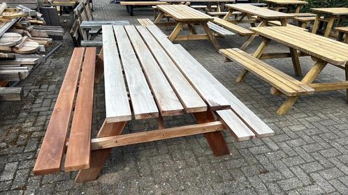 Picknicktafels. 3 meter 2.5 meter / 6,5 cm dik Rockwood, Tuin en Terras, Tuinstoelen, Zo goed als nieuw, Hout, Ophalen