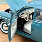1:18  Renault Fregate 1960  -  Norev, Hobby en Vrije tijd, Modelauto's | 1:18, Frankrijk, Norev, Ophalen of Verzenden, -