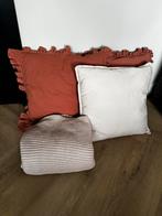 Kussen set en  woonplaid, Huis en Inrichting, Woonaccessoires | Overige, Ophalen of Verzenden, Zo goed als nieuw