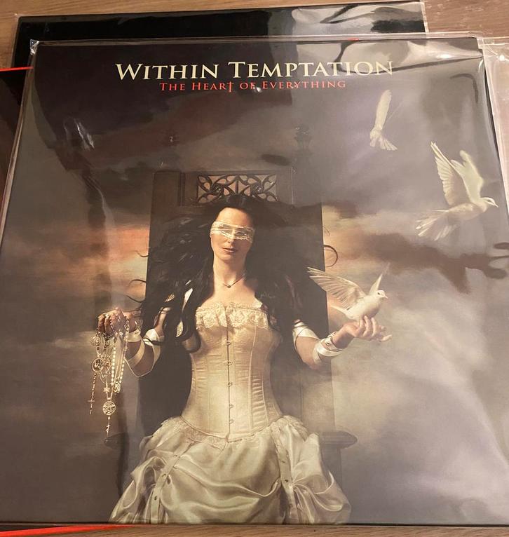 Within Temptation The Heart Of Everything 2LP, Cd's en Dvd's, Vinyl | Hardrock en Metal, Zo goed als nieuw, Ophalen of Verzenden