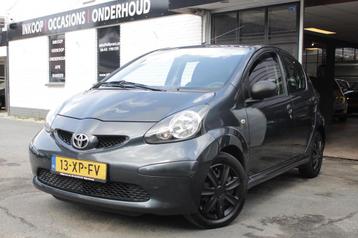 Toyota Aygo 1.0-12V / Airco / Met APK / Rijd Goed beschikbaar voor biedingen