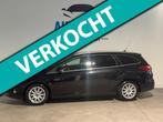 Ford Focus Wagon 1.6 EcoBoost Lease Titanium, Gebruikt, 4 cilinders, 150 pk, Zwart