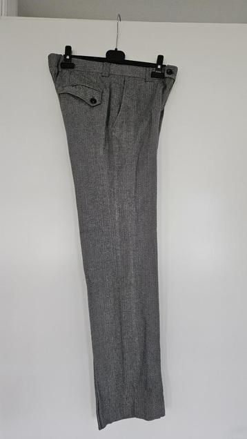 Nette broek in goede staat! beschikbaar voor biedingen