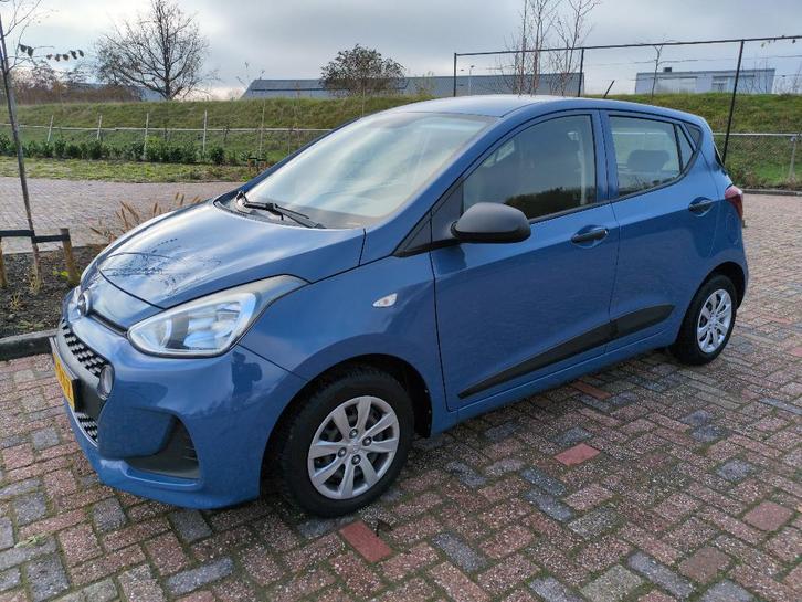 Hyundai i10 1.0i Active 66pk 2017 Blauw, Auto's, Hyundai, Particulier, i10, ABS, Airbags, Airconditioning, Boordcomputer, Centrale vergrendeling