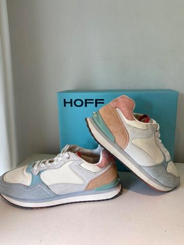 Bijna niet gedragen sneakers Hoff Rome. Maat 39. Pastel beschikbaar voor biedingen