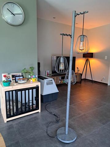 Lamp on nieuwstaat! Met 3 Filament-LED Lampen  beschikbaar voor biedingen