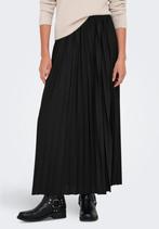 Prachtige lange plisse rok zwart Esprit maat L, Ophalen of Verzenden, Zo goed als nieuw, Maat 42/44 (L), Onder de knie