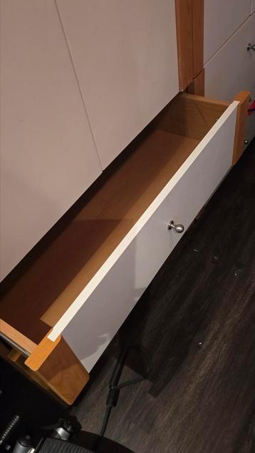 2 ikea garderobekasten op te halen in Amsterdam Nieuw West beschikbaar voor biedingen