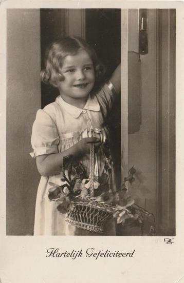 MEISJE JURK UIT 1937 GLANZENDE ZEER MOOI OUDE KAART KH552 beschikbaar voor biedingen