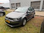 Volkswagen Polo 1.2 TSI - 105pk - NW Distributie, Auto's, Voorwielaandrijving, 1200 kg, Handgeschakeld, 19 km/l