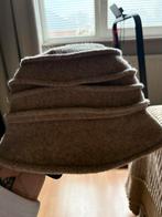 Lembert mooie beige wollen cloche one size ZGAN, Hoed, Zo goed als nieuw, Lembert, One size fits all