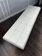 Creme/wit leer bankje  ( eettafel), Ophalen, Minder dan 50 cm, Gebruikt, 125 cm of meer