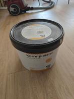 Bijna volle 10 liter korrel pleister, Ophalen, Wit