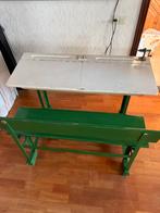 Oud schoolbankje, Huis en Inrichting, Bureaus, Ophalen, Zo goed als nieuw