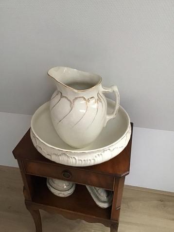 Lampetstel Nimy met goud afgewerkt. beschikbaar voor biedingen