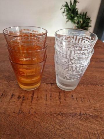 3x melk en 3x jus Orange glazen beschikbaar voor biedingen