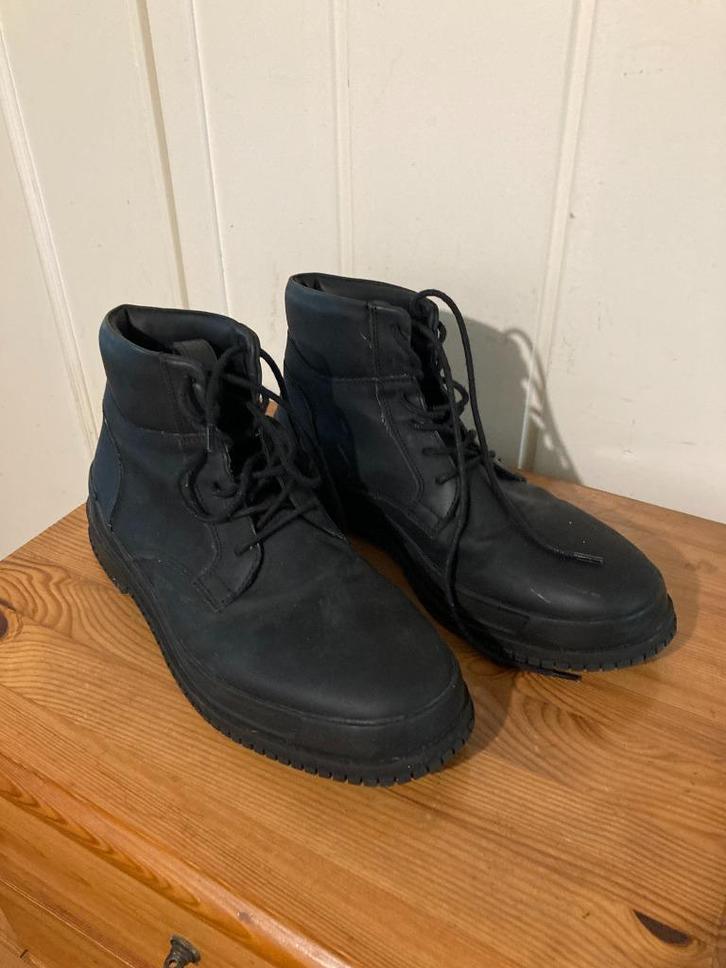 Nette hoge zwarte heren schoenen van Pull & Bear, maat 44, Kleding | Heren, Schoenen, Zo goed als nieuw, Veterschoenen, Zwart