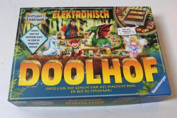 Doolhof Elektronisch beschikbaar voor biedingen