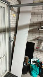 Spaanplaat wit afgewerkt 250x40 cm gratis, Ophalen, Zo goed als nieuw, Overige materialen, Minder dan 20 mm