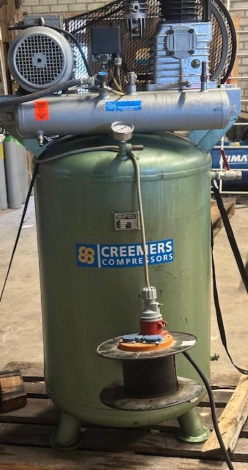 Creemers compressor 4 pk, Doe-het-zelf en Verbouw, Compressors, Gebruikt, 10 bar of meer, 100 liter of meer, 400 tot 800 liter/min