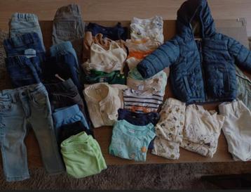 74 en 80 jongens babykleding beschikbaar voor biedingen