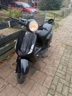 BTC Toscana Pure-S GTS 50cc Scooter - Blauw Kenteken, Zo goed als nieuw, Benzine, Ophalen, Overige merken