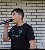 Zanger boeken, Eén persoon