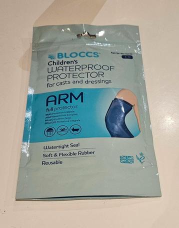 Bloccs arm protector / waterdichte gipshoes / 8-10 jaar beschikbaar voor biedingen