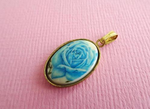 jwg Vintage 60s ketting hanger bedel blauw roos rozen bloem, Sieraden, Tassen en Uiterlijk, Antieke sieraden, Hanger, Overige materialen