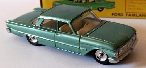 Dinky Toys (Meccano) 148 Ford Fairlane, Hobby en Vrije tijd, Modelauto's | 1:43, Zo goed als nieuw, Auto, Dinky Toys, Verzenden