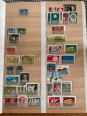 Postzegelverzameling Nederland & Wereld beschikbaar voor biedingen