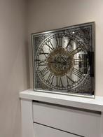 Richmond Klok - Zeer Goede Staat!, Ophalen of Verzenden, Zo goed als nieuw, Analoog, Wandklok