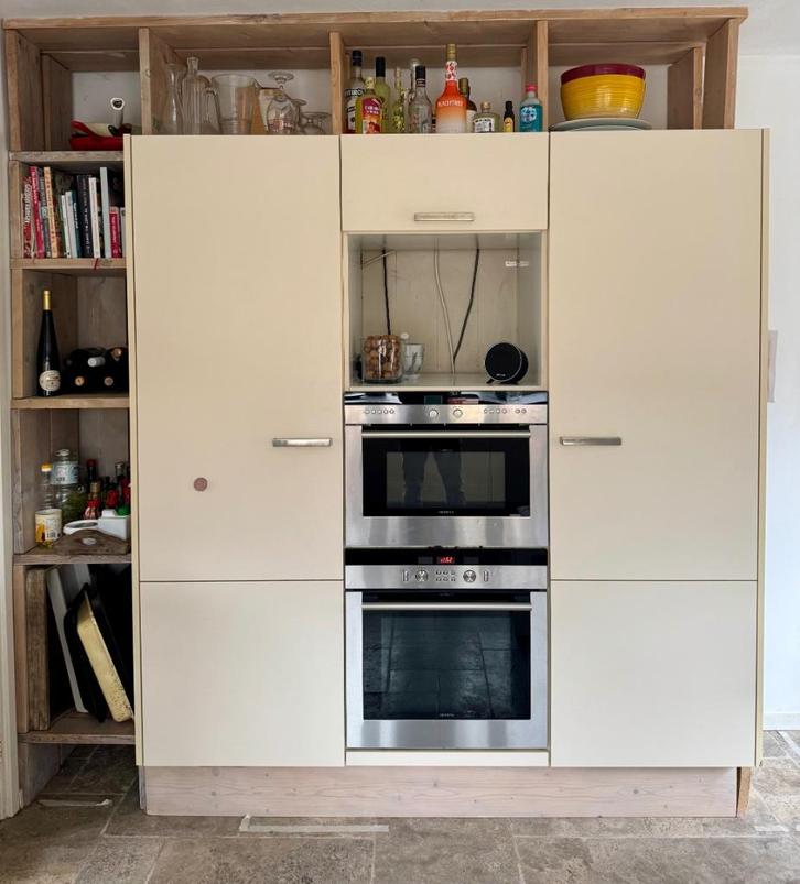 Siematic hoek keuken, creme, Huis en Inrichting, Keuken | Complete keukens, Gebruikt, Hoekkeuken, Crème, Graniet of Steen, Ophalen