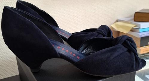 Walter Steiger maat 40, Kleding | Dames, Schoenen, Zo goed als nieuw, Pumps, Blauw, Verzenden