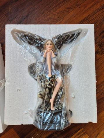 Fee op Gargoyle Beeld - Nieuw in Doos beschikbaar voor biedingen