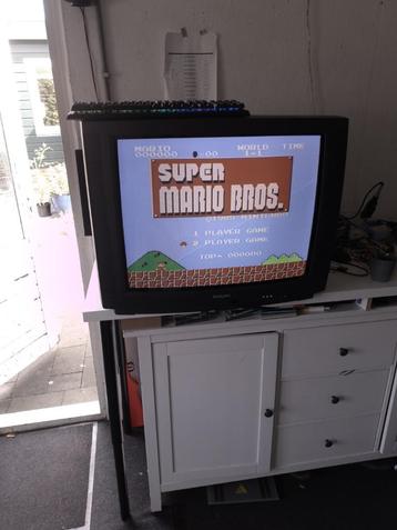 Philips 28 inch CRT TV beschikbaar voor biedingen