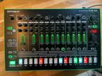 Roland TR-8 + 7X7 Expansion (606/707/727/808/909), Muziek en Instrumenten, Drumcomputers, Ophalen of Verzenden, Zo goed als nieuw
