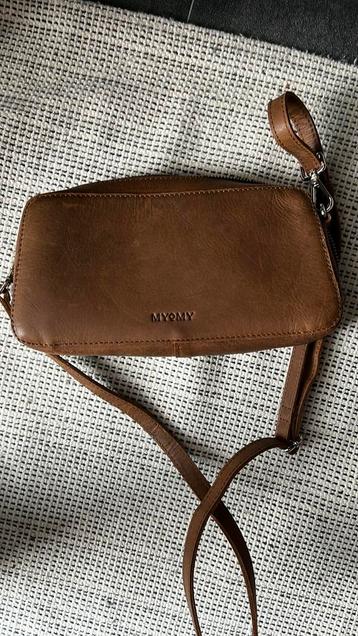 Myomy tas te koop beschikbaar voor biedingen