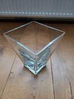 Glazen Vaas - Vierkant Design, Huis en Inrichting, Woonaccessoires | Vazen, Ophalen, Overige kleuren, Minder dan 50 cm, Glas
